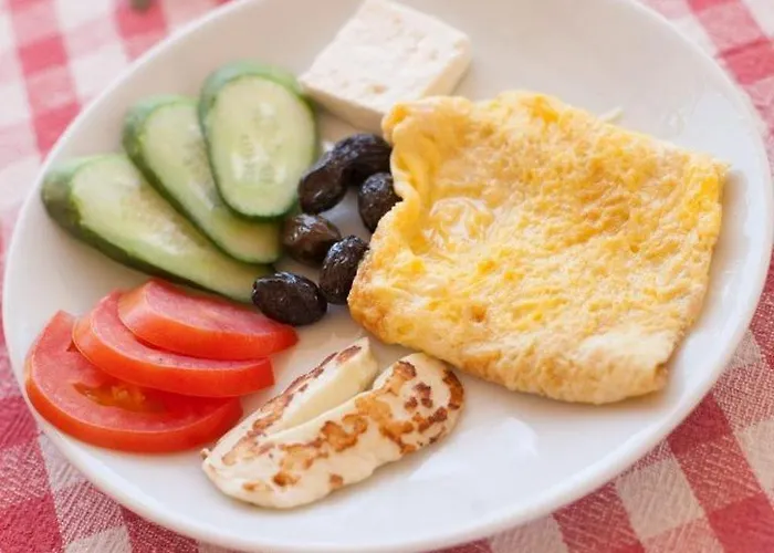 Glaro Garden Hotel Agia Trias